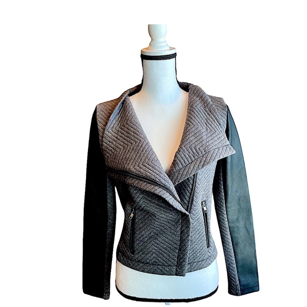 Madison Square Grey & Black jacket.